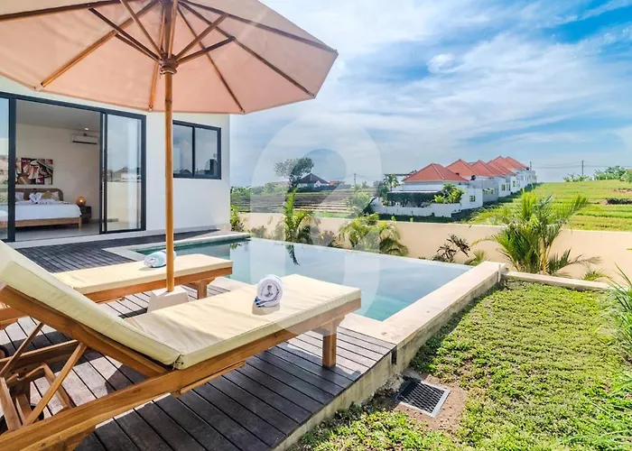 New 2 Bed Pererenan Infinity Pool & Ricefield View *